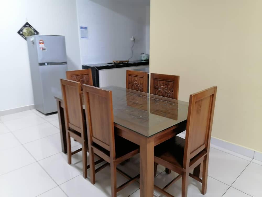 Landmark Residence 2 Service Apartment 5Min To Mrt 20Min To Kl Kajang Room photo