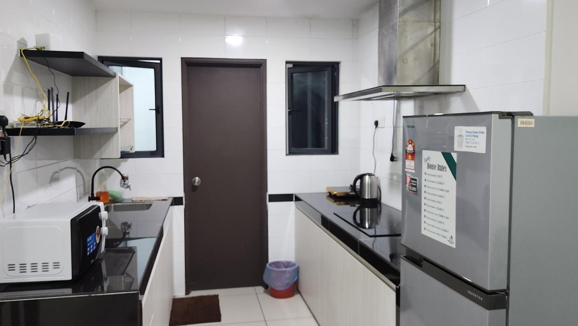 Landmark Residence 2 Service Apartment 5Min To Mrt 20Min To Kl Kajang Room photo